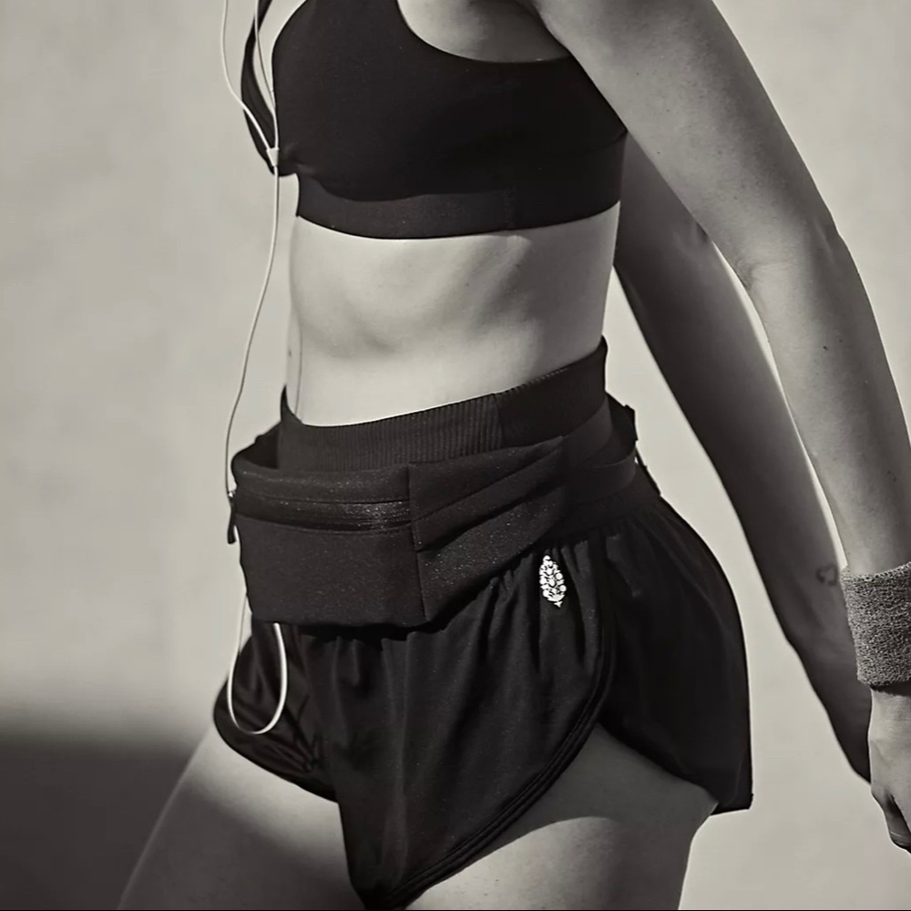 Free People Game Time Shorts— S